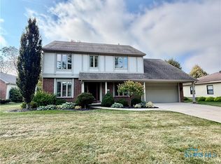 3454 Lynnbrooke Ln, Oregon, OH 43616