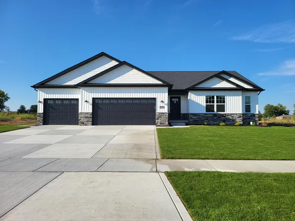 4944 Stephen Ln, Lowell, IN 46356