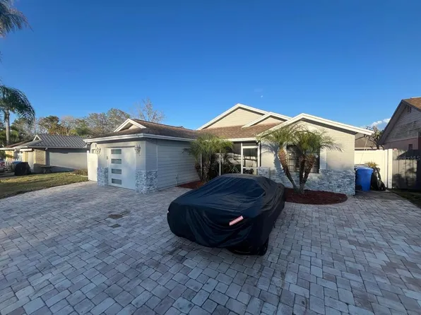 12809 Dunhill Dr, Tampa, FL 33624