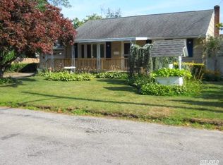 60 E 6th St, Patchogue, NY 11772