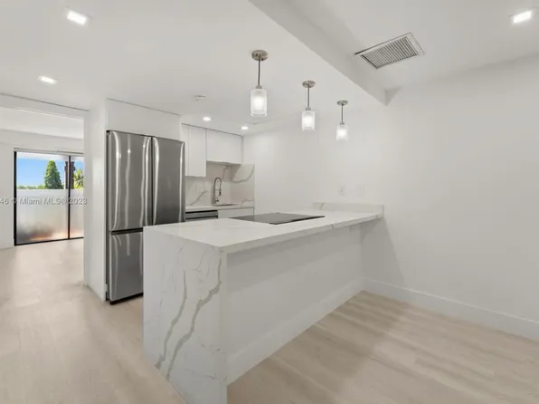 777 SW 9th Ave APT 509, Miami, FL 33130