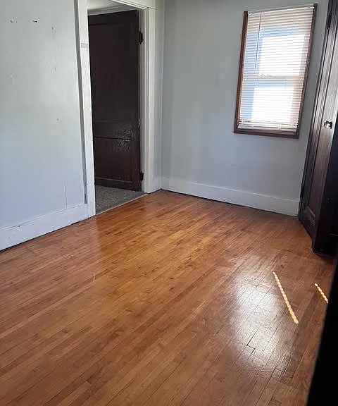5565 Telford Rd — Photo 11