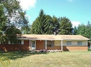 1935 Hollingsworth Dr, Commerce Township, MI 48390