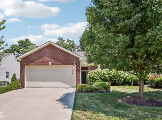 425 Dylan Dr, Avon, IN 46123