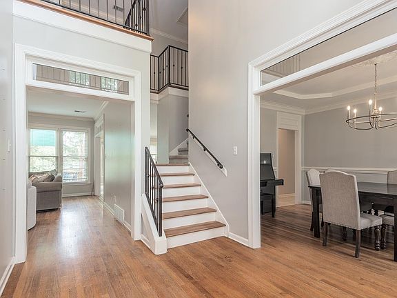 2nd image of 1796 Campden Dr