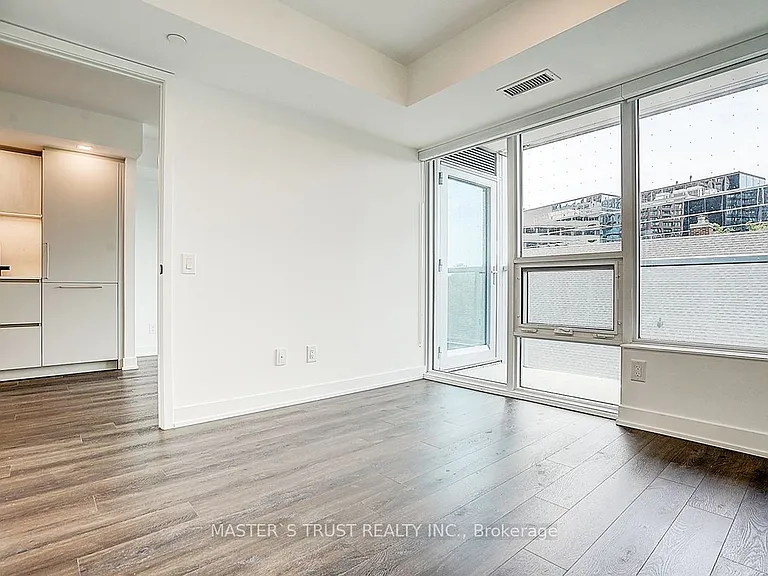 609 Sherbourne St #305 — Photo 15
