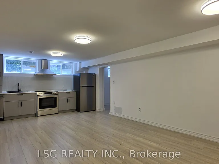 81 Norgrove Cres — Photo 6