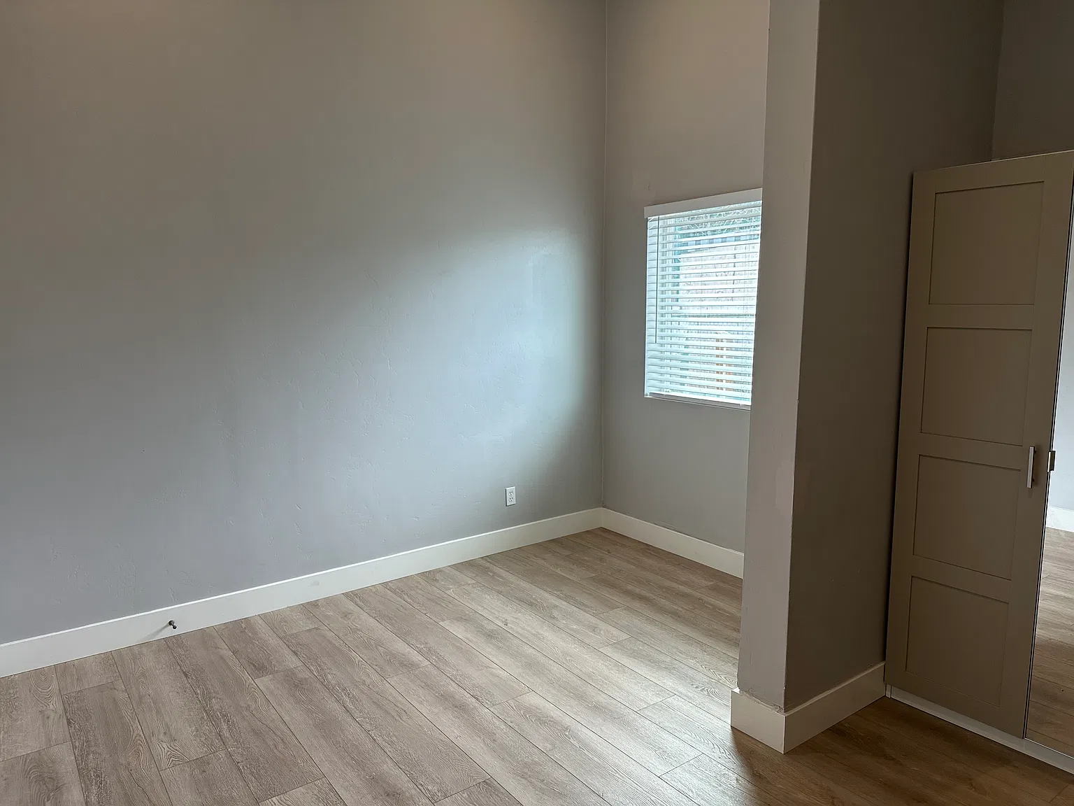 3 bed, 1200 sqft, $3,600 — Photo 1