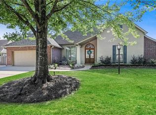 2473 Bluff Ct, Mandeville, LA 70448