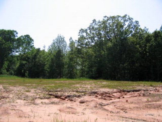 1st image of 500 Cantebury Dr