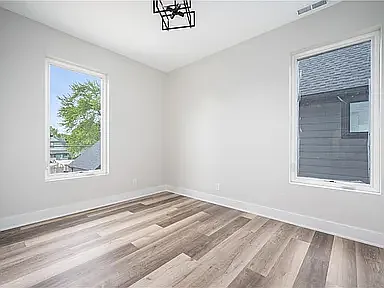 811 E Minnesota St — Photo 36