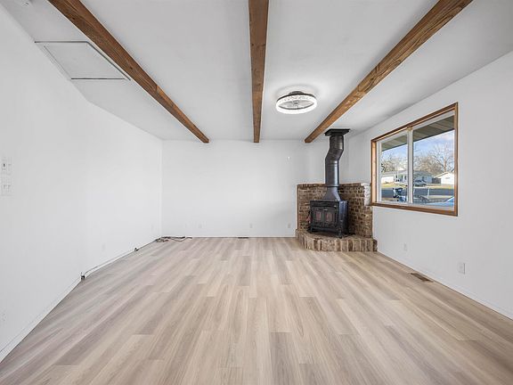3rd image of 1107 Jane Ave