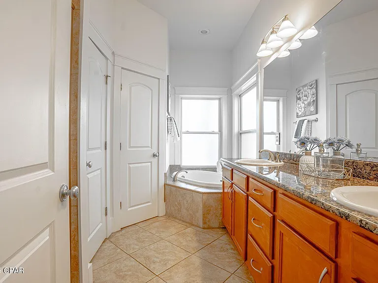 61 Madie Ln — Photo 33