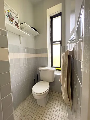 Rented by Denise Rosenblum, LREB | media 23