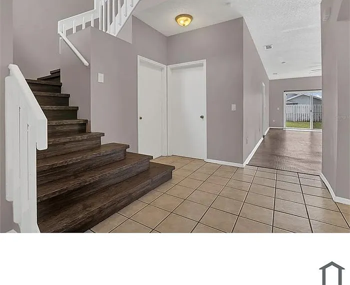 1409 Timberbend Cir — Photo 3