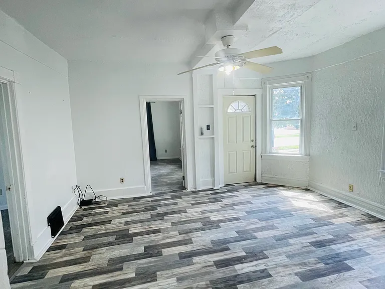 917 Chestnut St — Photo 5