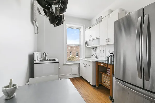 Sold by Corcoran | media 6