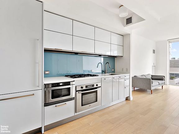 3rd image of 22 N 6th St APT 10F