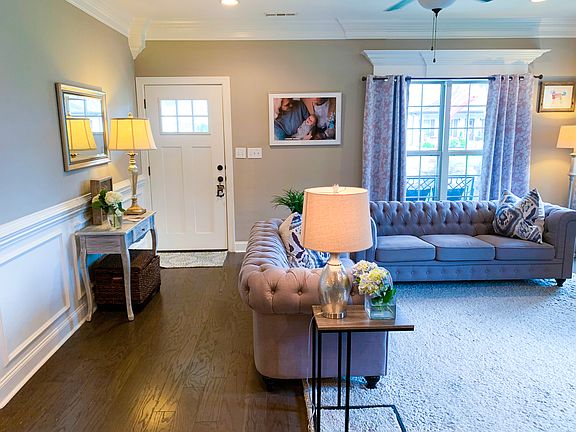 5th image of 2608 Mountain Stream Way SE