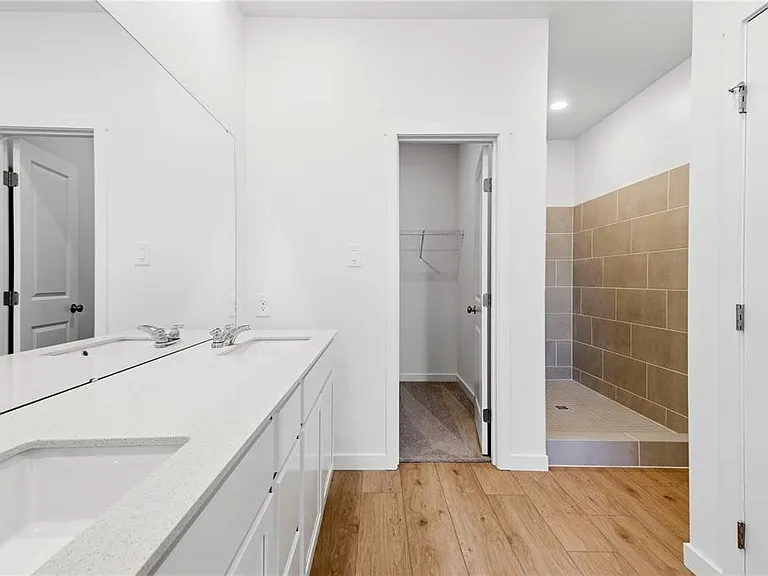 5550 Guava Ct — Photo 23