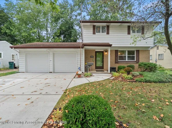 3818 Churchill Ave, Lansing, MI 48911