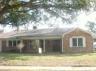6221 Carlson Dr, New Orleans, LA 70122