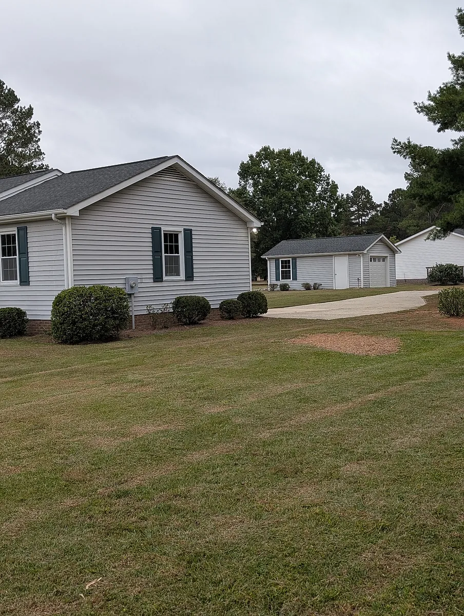 separate out building - 983 Spring Bank Rd