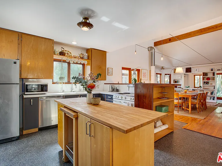 2306 Penmar Ave — Photo 34