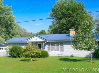 408 N Grand Ave, Eldon, MO 65026