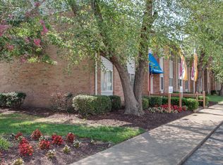 100 Tyler Ave APT 1B, Newport News, VA 23601