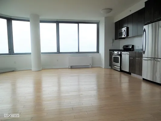 Rented by Citi Habitats | media 9