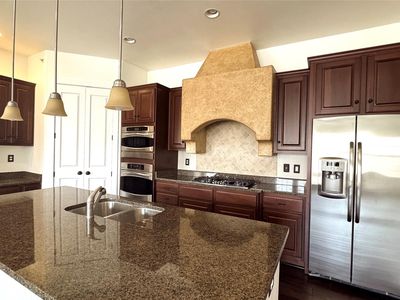 555 Via Amalfi APT 405, Irving, TX, 75039
