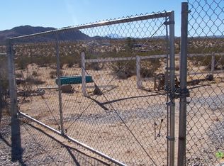 2852 Foxy Flats Rd, Joshua Tree, CA 92252