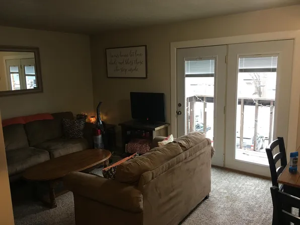 1111 Vattier St, Manhattan, KS 66502