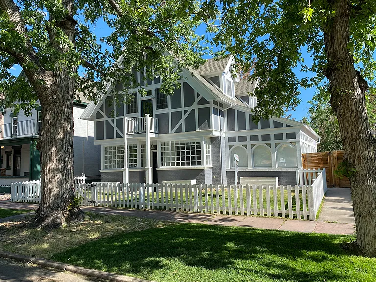 2817 W 33rd Ave — Photo 10