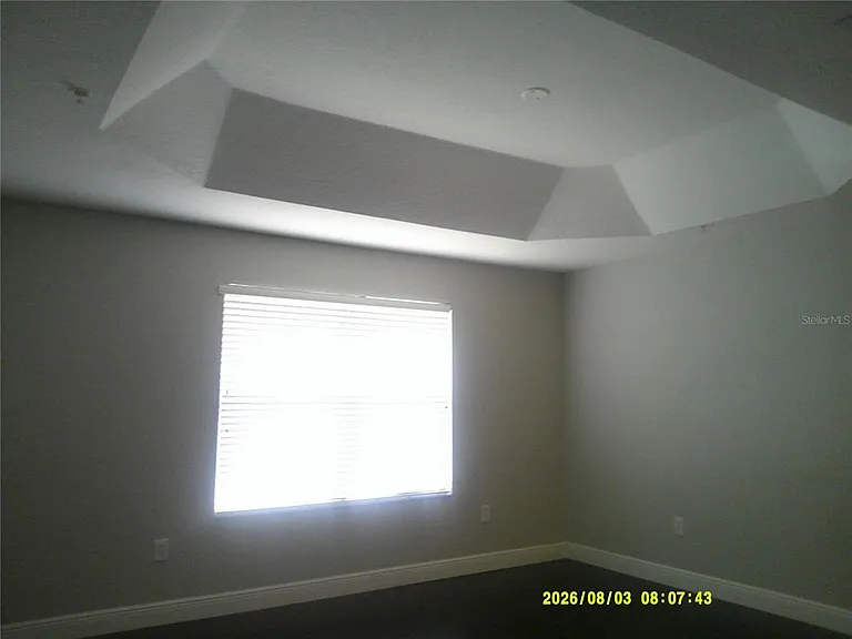 3098 Ashland Ln N — Photo 20
