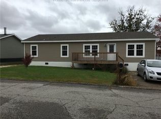 46 Meadow Dr, Culloden, WV 25510