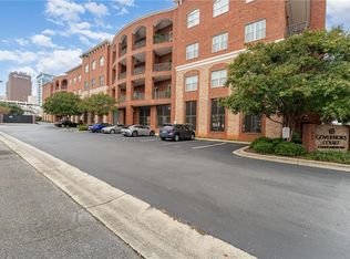 113 N Church St APT 311, Greensboro, NC 27401