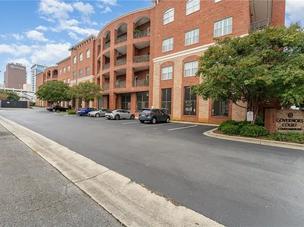 113 N Church St APT 311, Greensboro, NC 27401