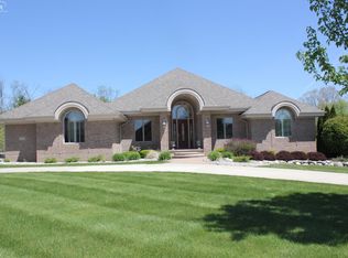 3230 Bending Brook Dr, Flushing, MI