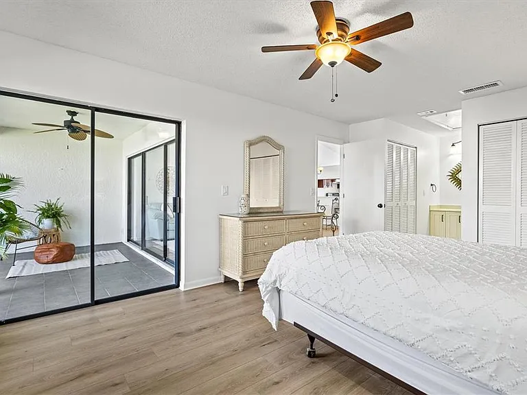5354 Myrtle Wood #50 — Photo 10