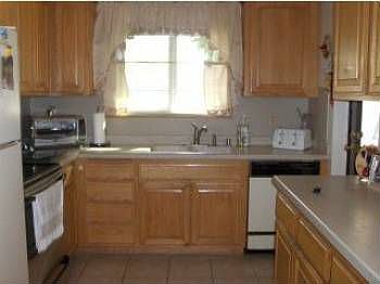 4th image of 6149 Oneida Dr