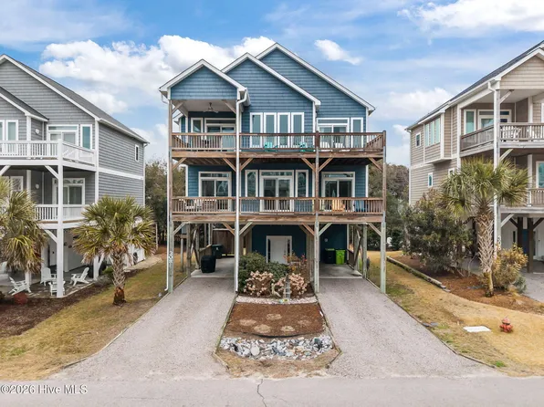 308 Oceanaire Lane, Surf City, NC 28445