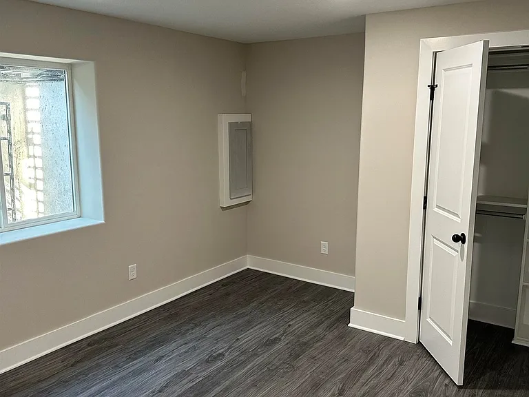 5213 N Toben Ct #5213 — Photo 9