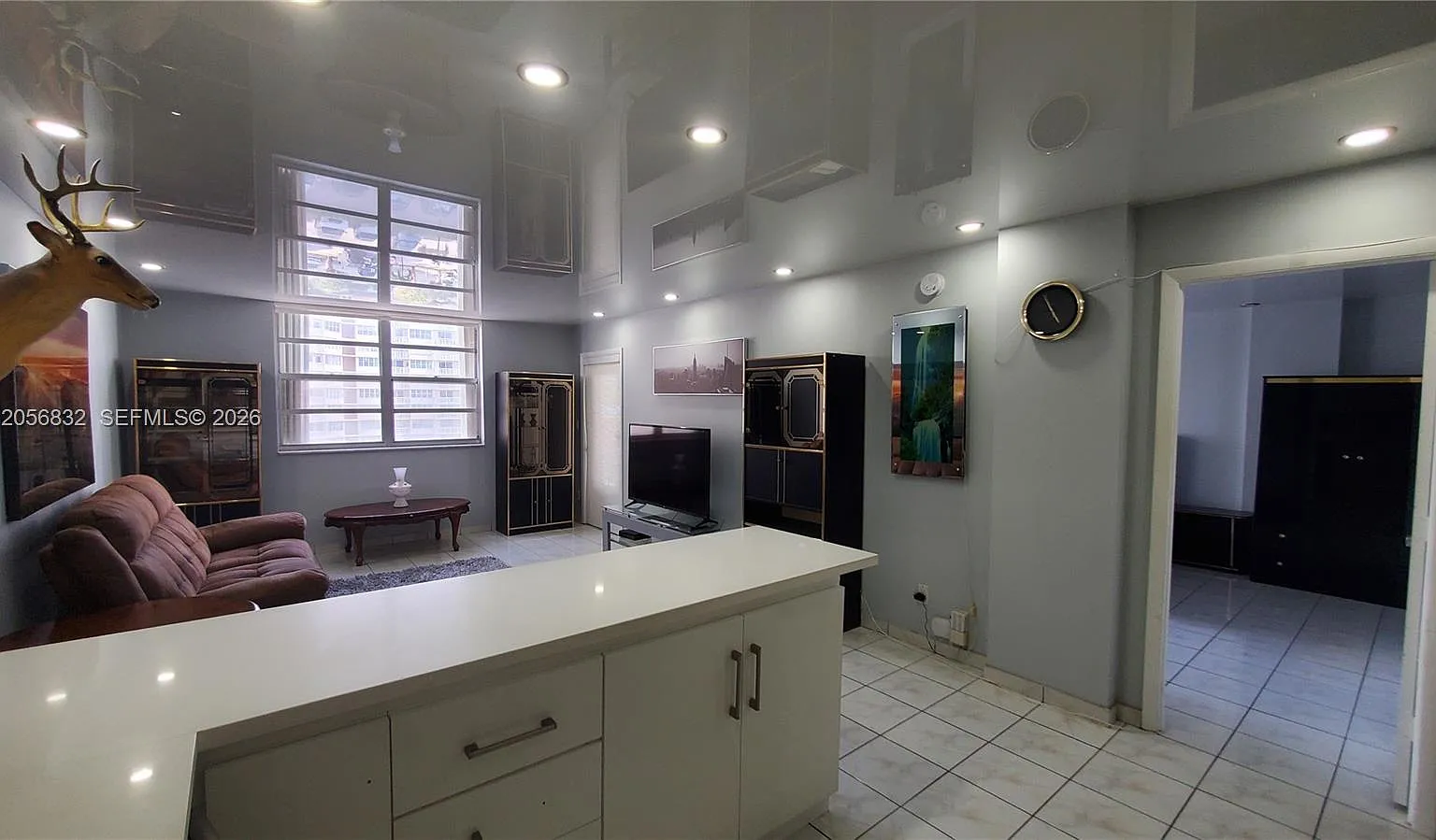 Plaza Towers South Condo — Photo 3