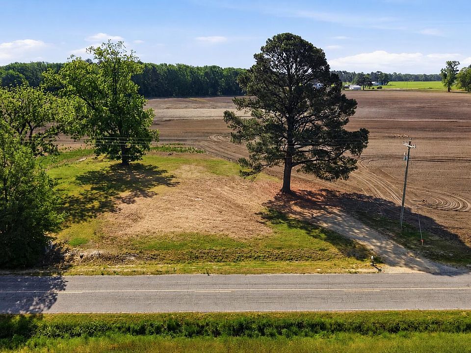 1st image of 315 Flowers Road