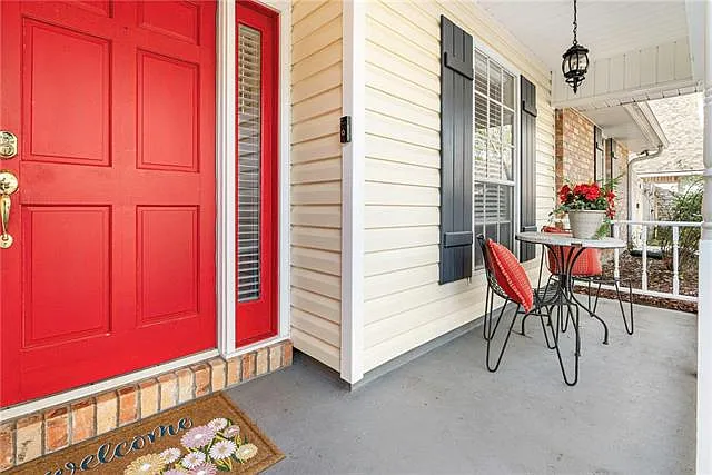 115 Aberdeen Dr — Photo 4