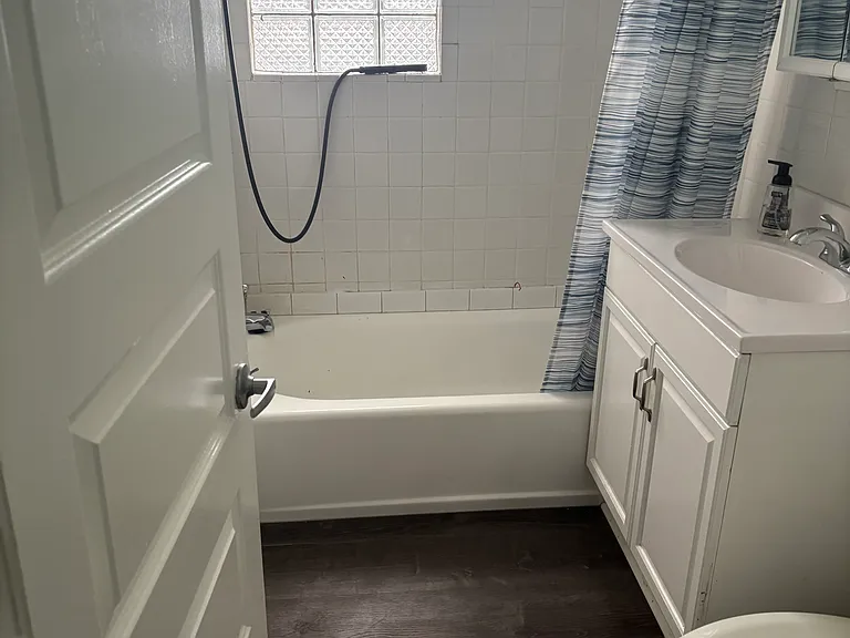 3248 N Clark St #1R — Photo 9