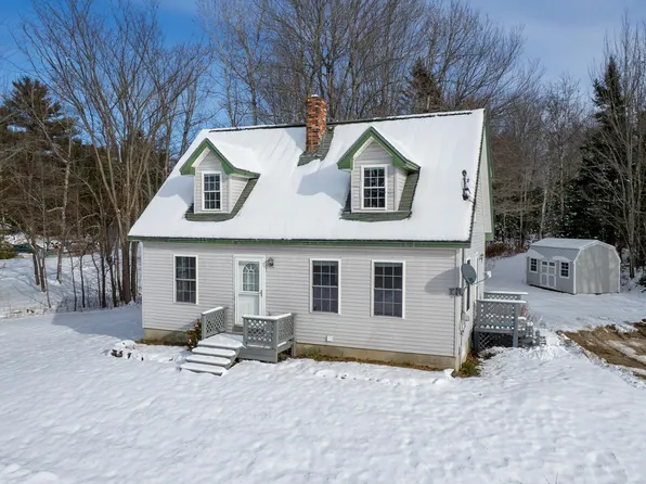 2206 Carmel Road N, Newburgh, ME 04444