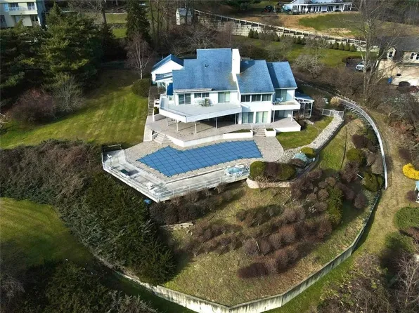 14 White Sails Drive, Newburgh, NY 12550